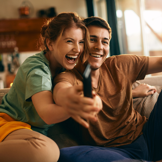 give me that remote controller!